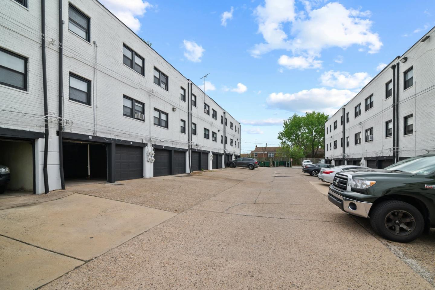 Winchester Walk - Roosevelt Blvd Image 9