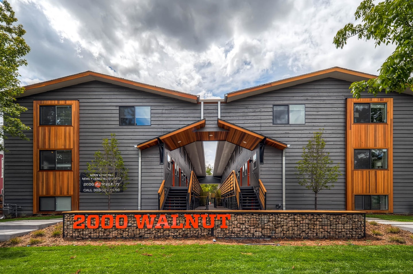 2000 Walnut Image 1