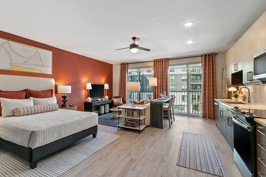Auden Atlanta Apartments & Townhomes Image 3
