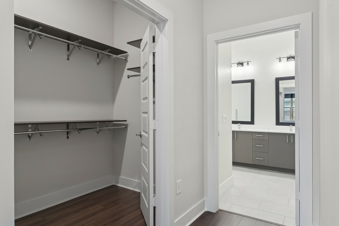 AMLI Brookhaven Apartments Image 6