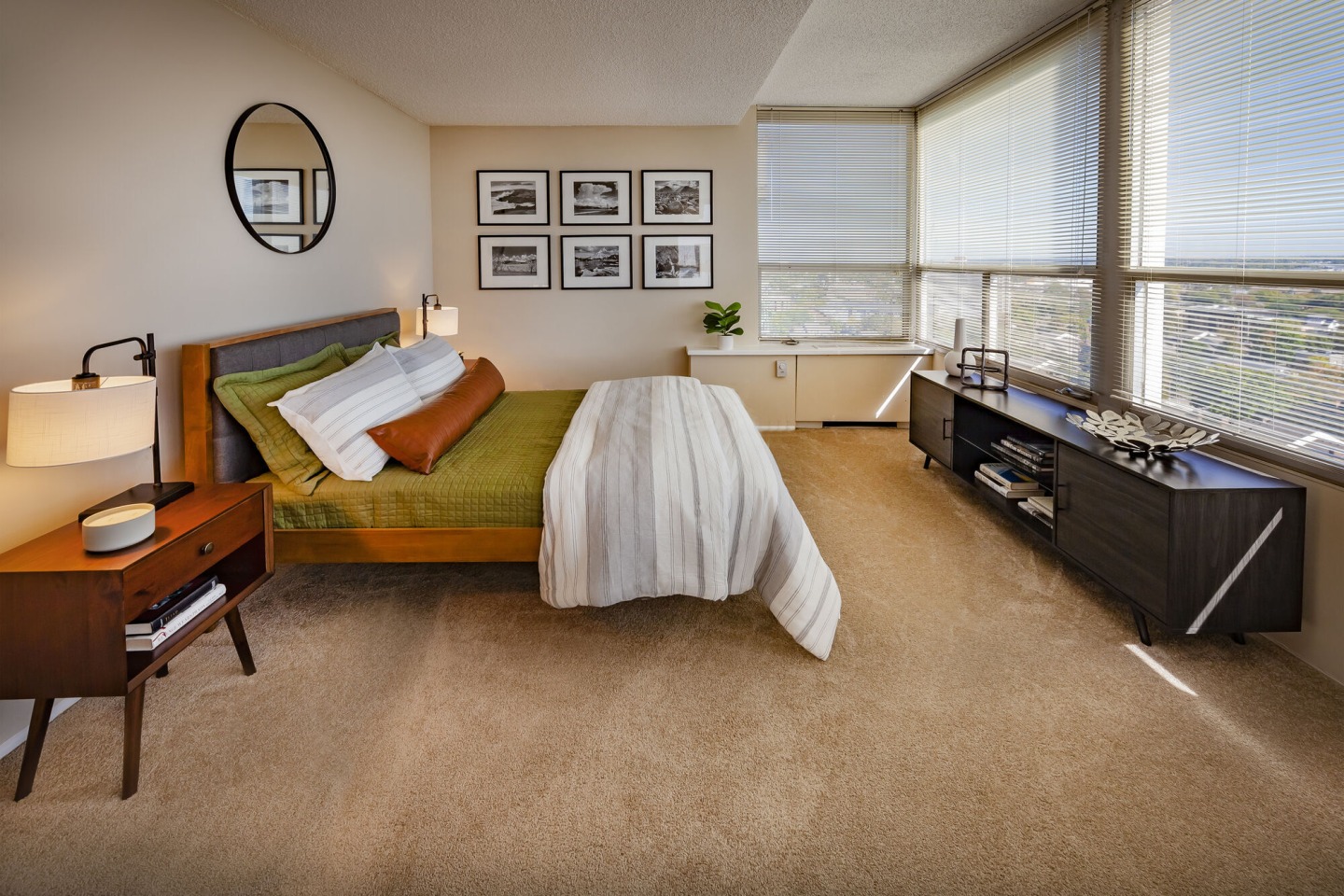 Riley Towers Apartments of Indianapolis Image 10
