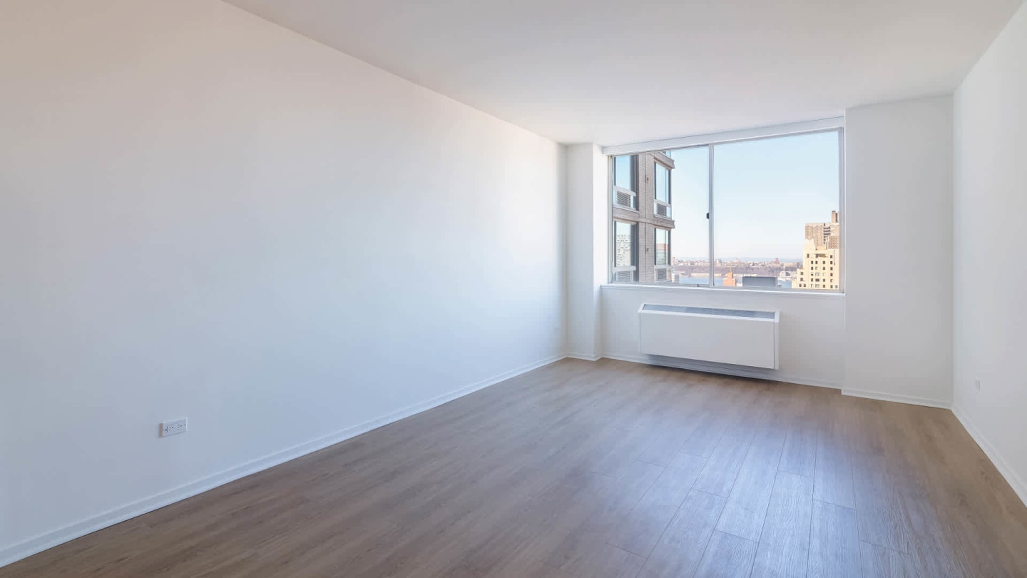 Longacre House Apartments Image 36