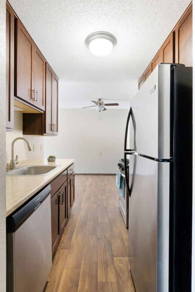 Valley Place Apartments Image 10
