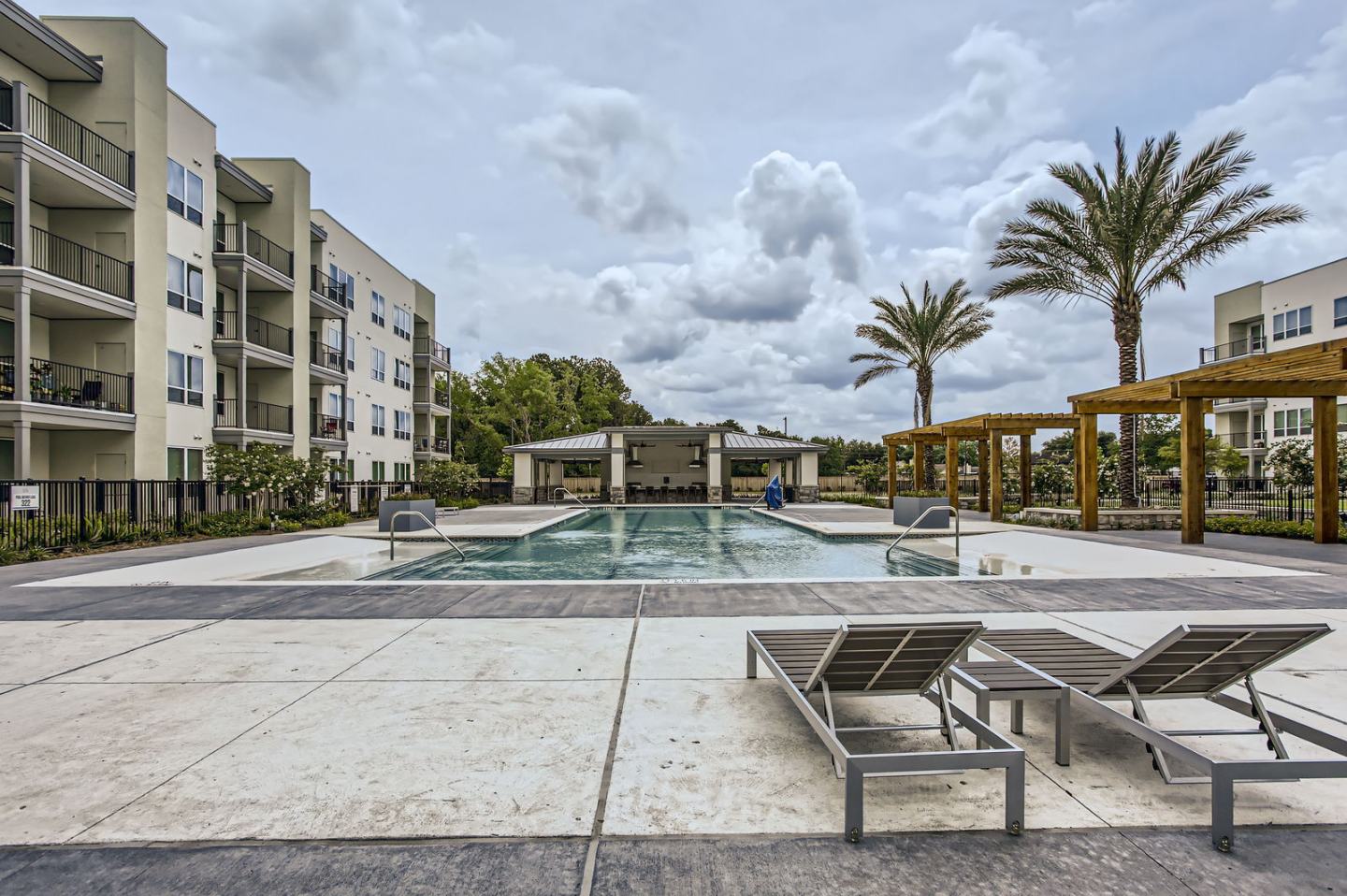 The Metropolitan -  Senior Housing Image 23