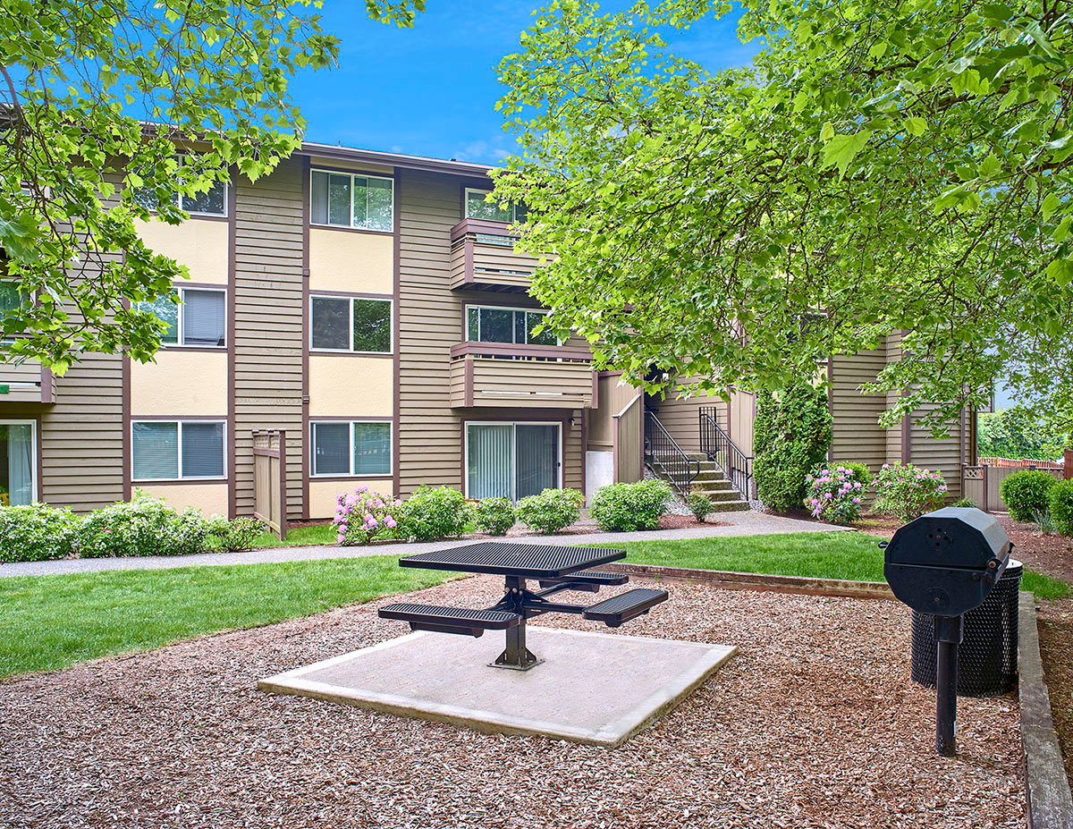 Heritage Grove Image 10