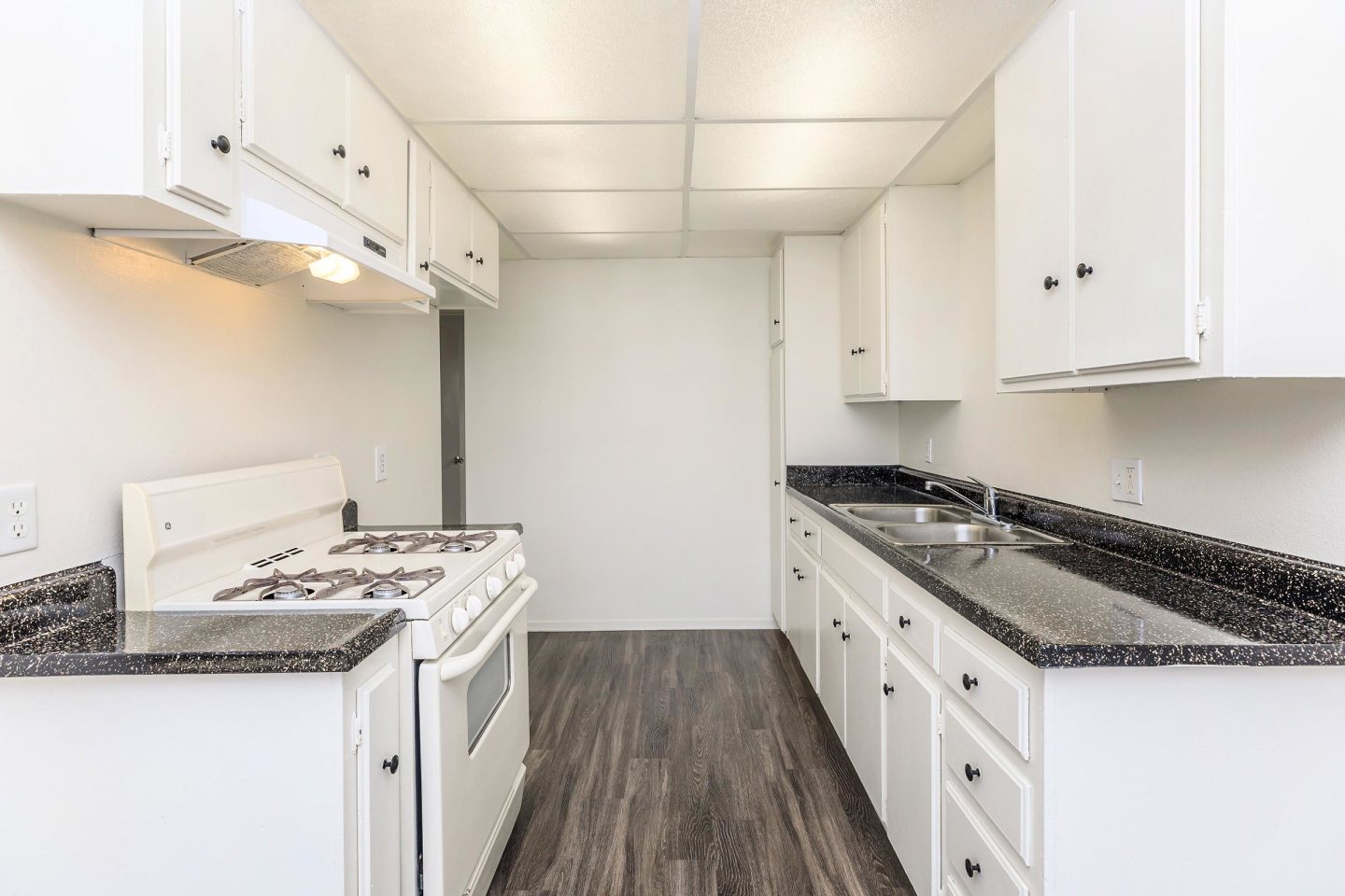 San Carlos & San Juan Apartment Homes Image 31