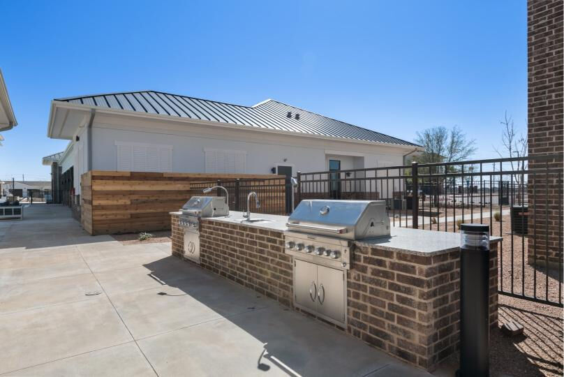 Coronado on Briarwood Image 46
