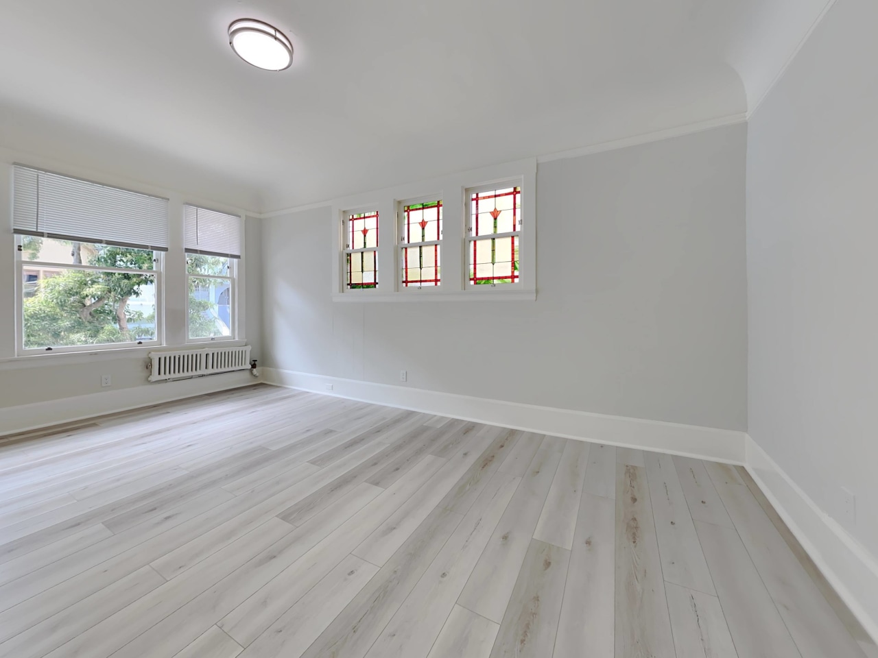 590 8th Ave Image 12