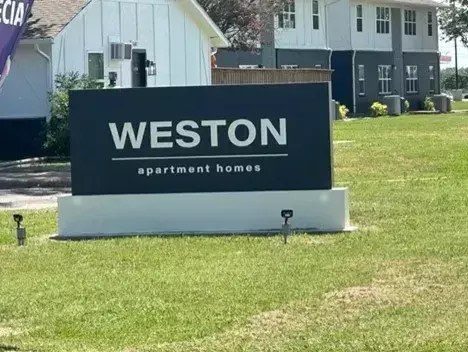 The Weston Apartments - Student Housing Image 20
