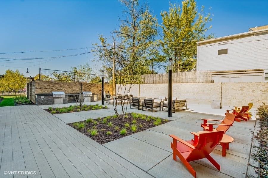 Carver Slowe Apartments Image 9