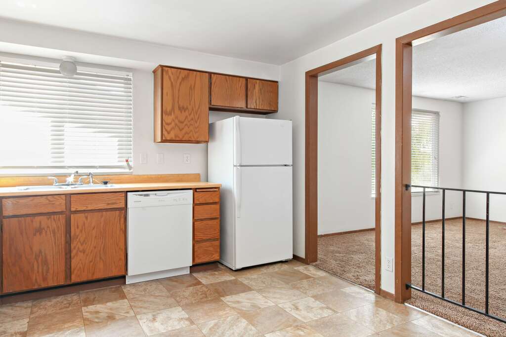 Rifle Creek Apartments Image 3
