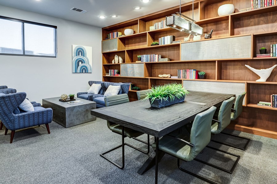 Icon Apartment Homes at Ferguson Farm Image 8