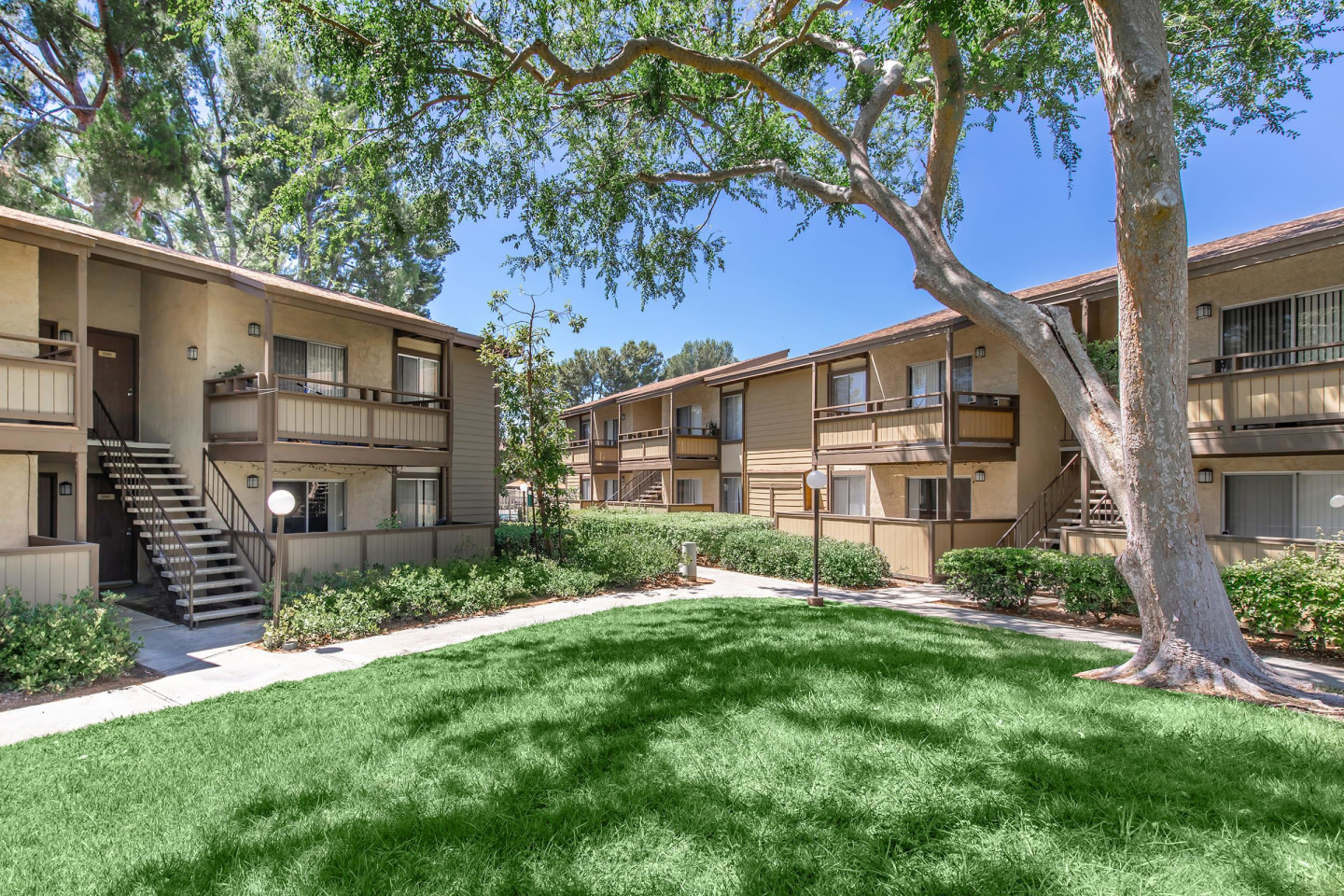 Birchwood Village Apartment Homes Image 3