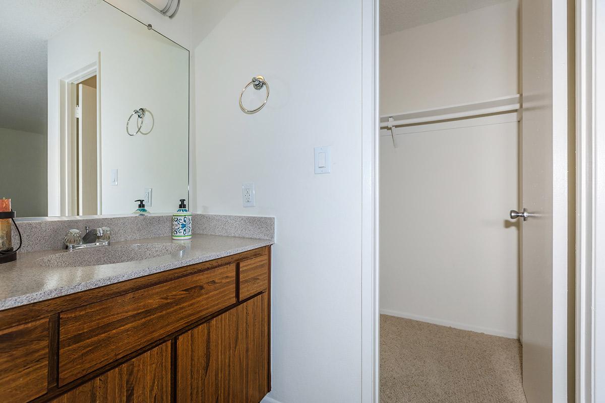 Ridgewood Village Apartment Homes Image 45