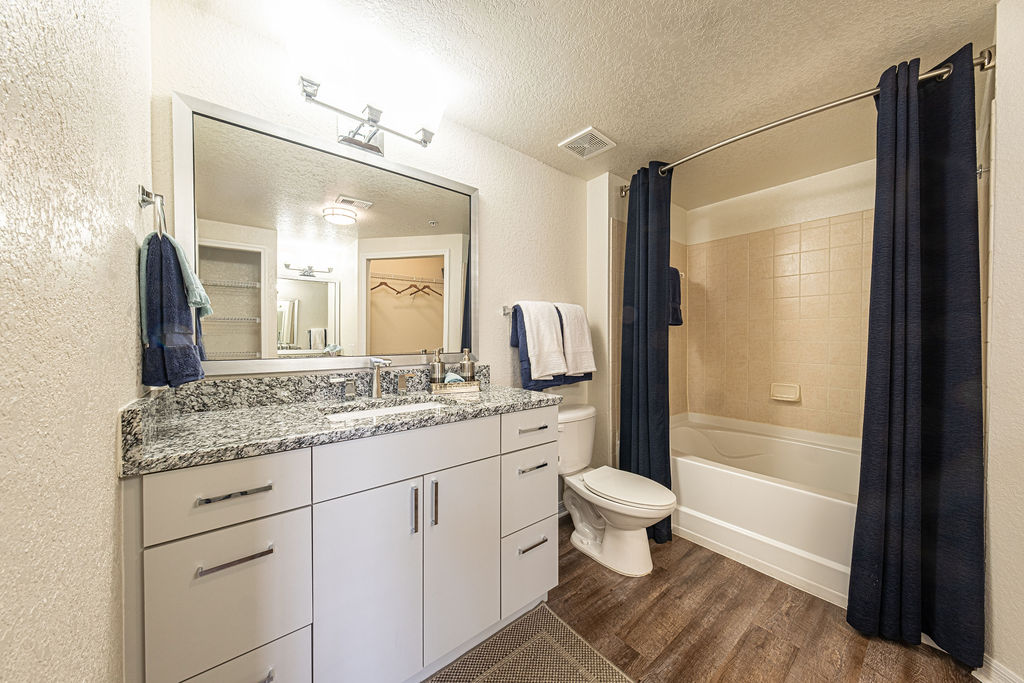 Cortland Portofino Place Image 14
