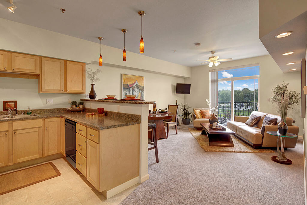 Park Plaza II Apartment Homes Image 3