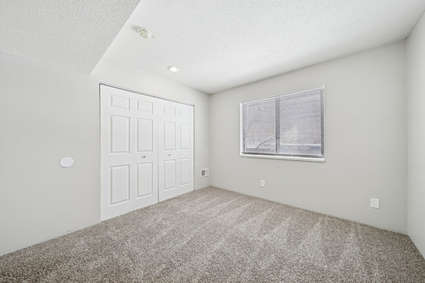 Fox Grove Apartments Image 9