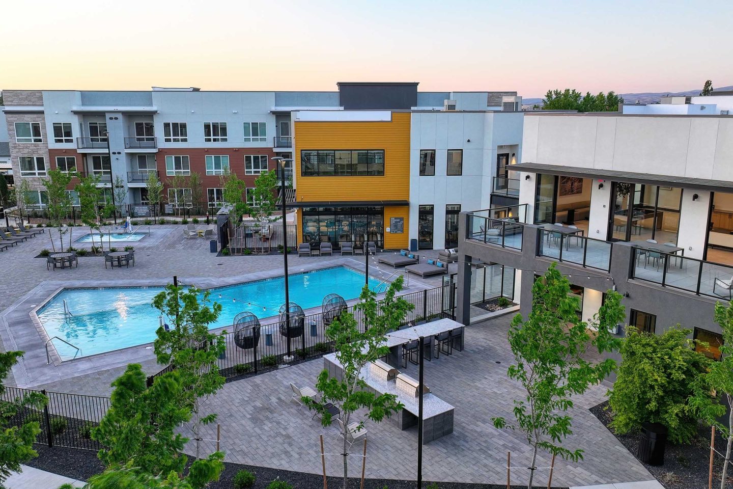 Halcyon Apartments Image 56