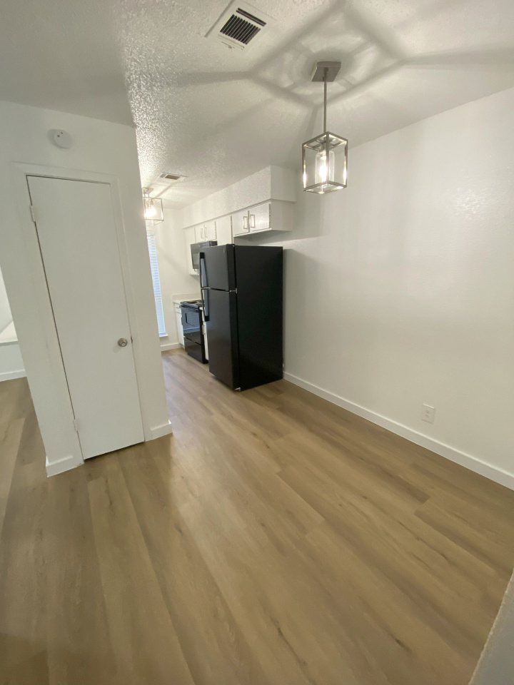 St. Edward's Apartments Image 3