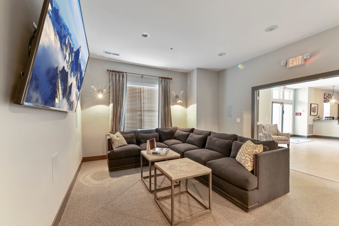 Austin Place Apartments Image 19