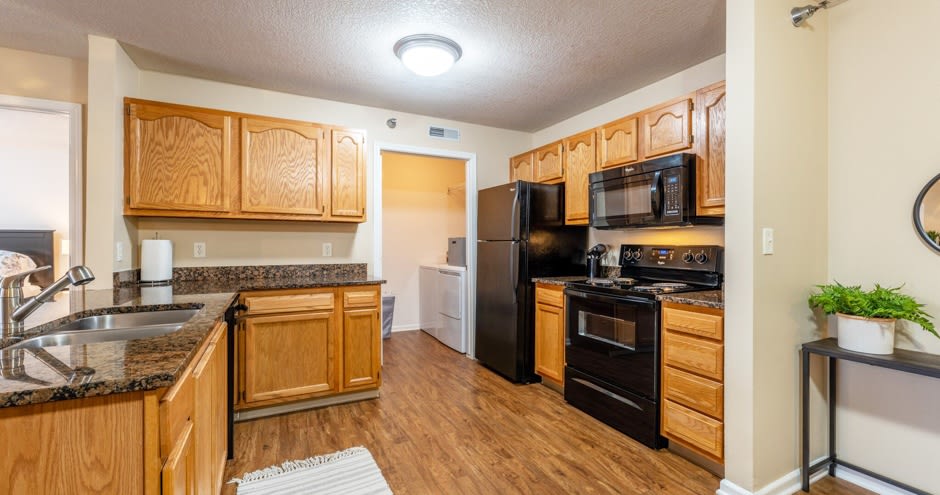 Polo Club Apartments Image 36