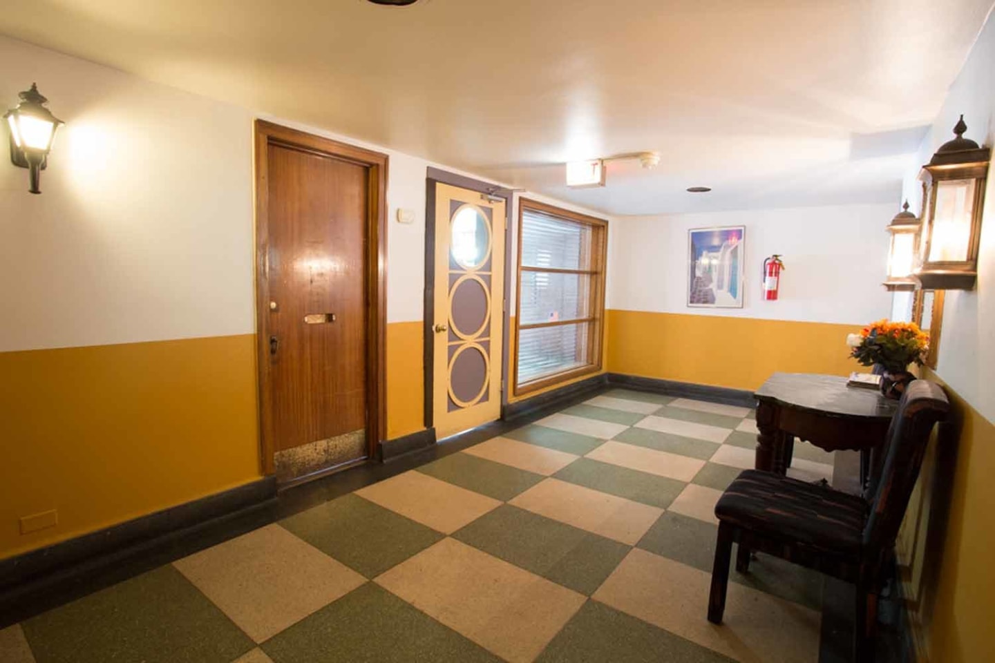 5337 S. Hyde Park Boulevard Image 10