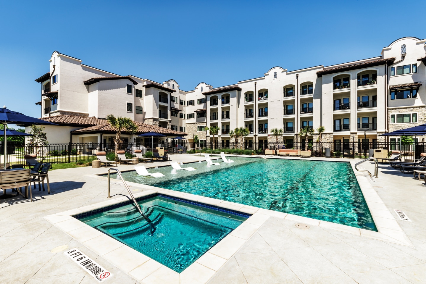Arista at Riverstone Age 55+ Apartment Homes Image 10