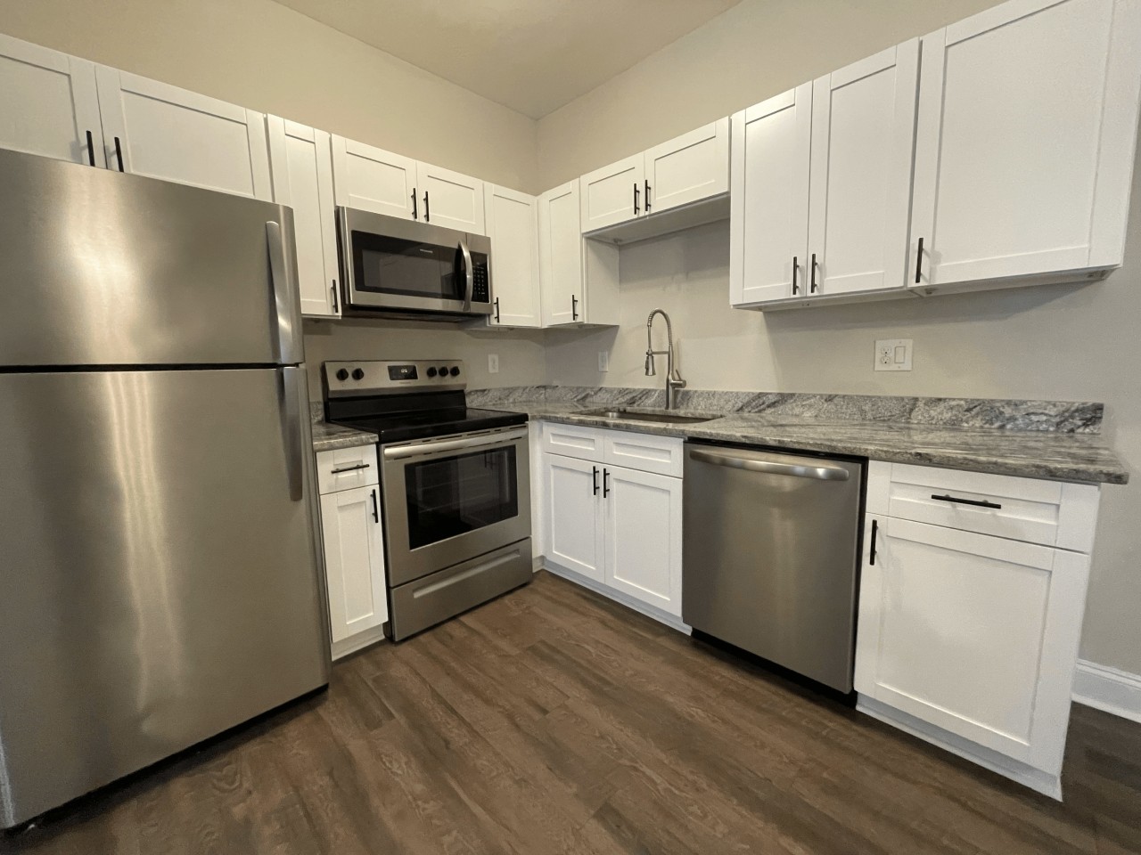 Highland Hills Image 31