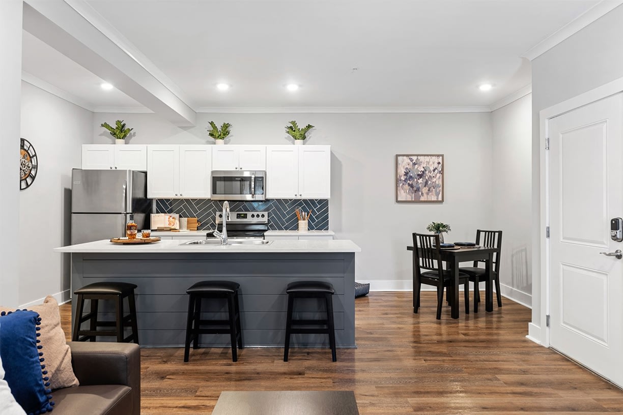 Atlantic Breeze Apartments Image 11