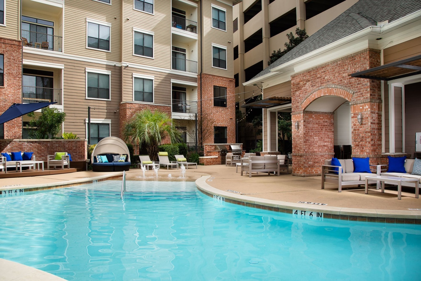 Residences at the Triangle Image 34