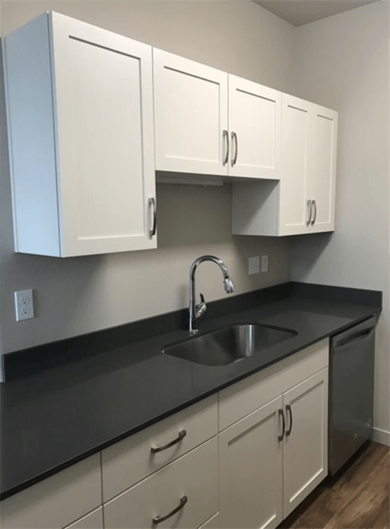 Gravens Grove Image 10