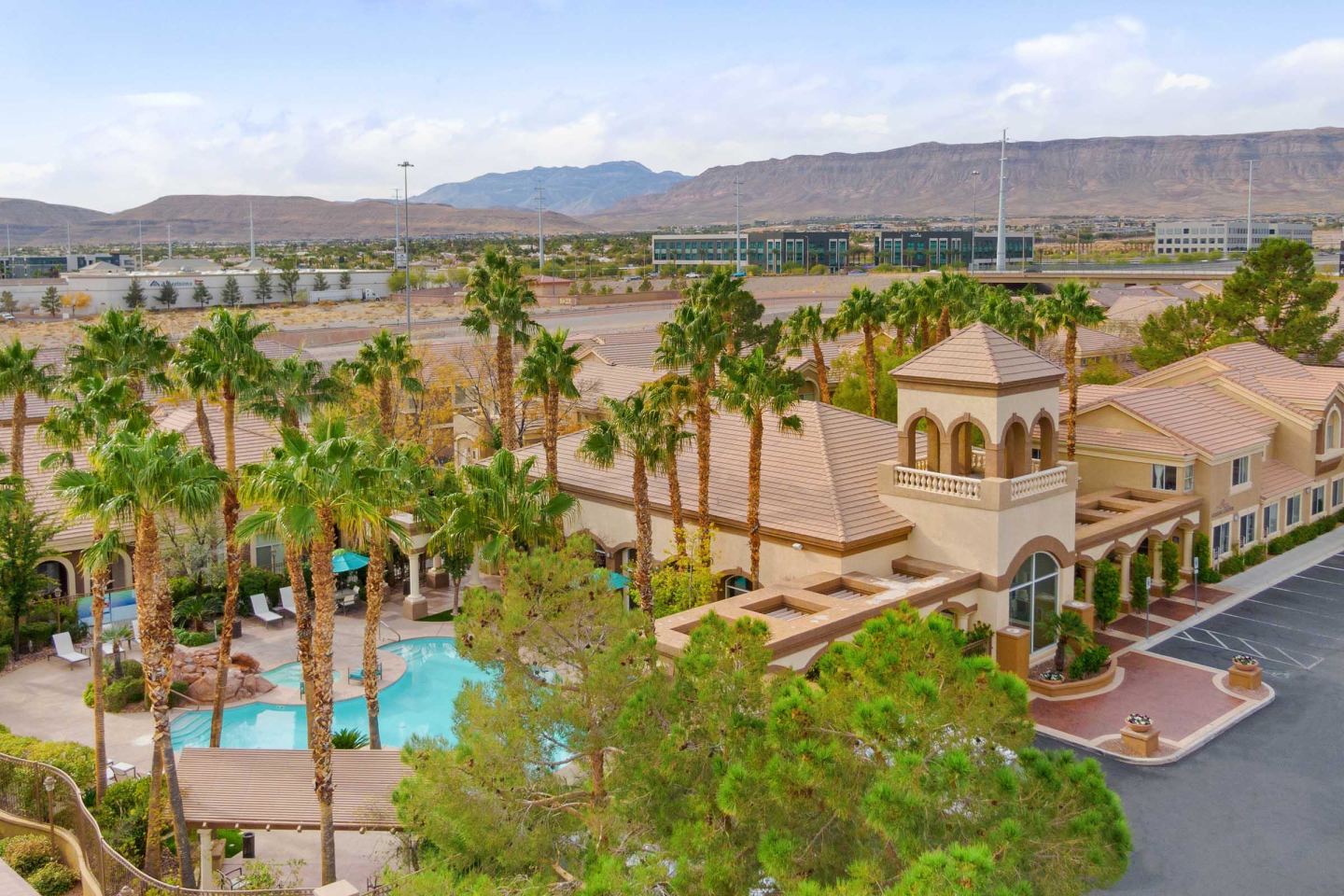 Resort at the Lakes Image 63