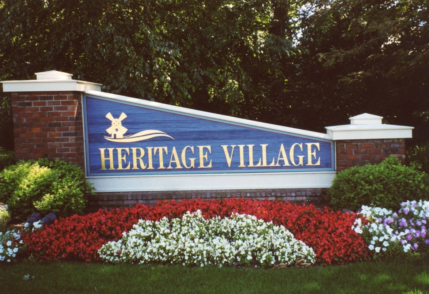 Heritage Village Apartments Image 3