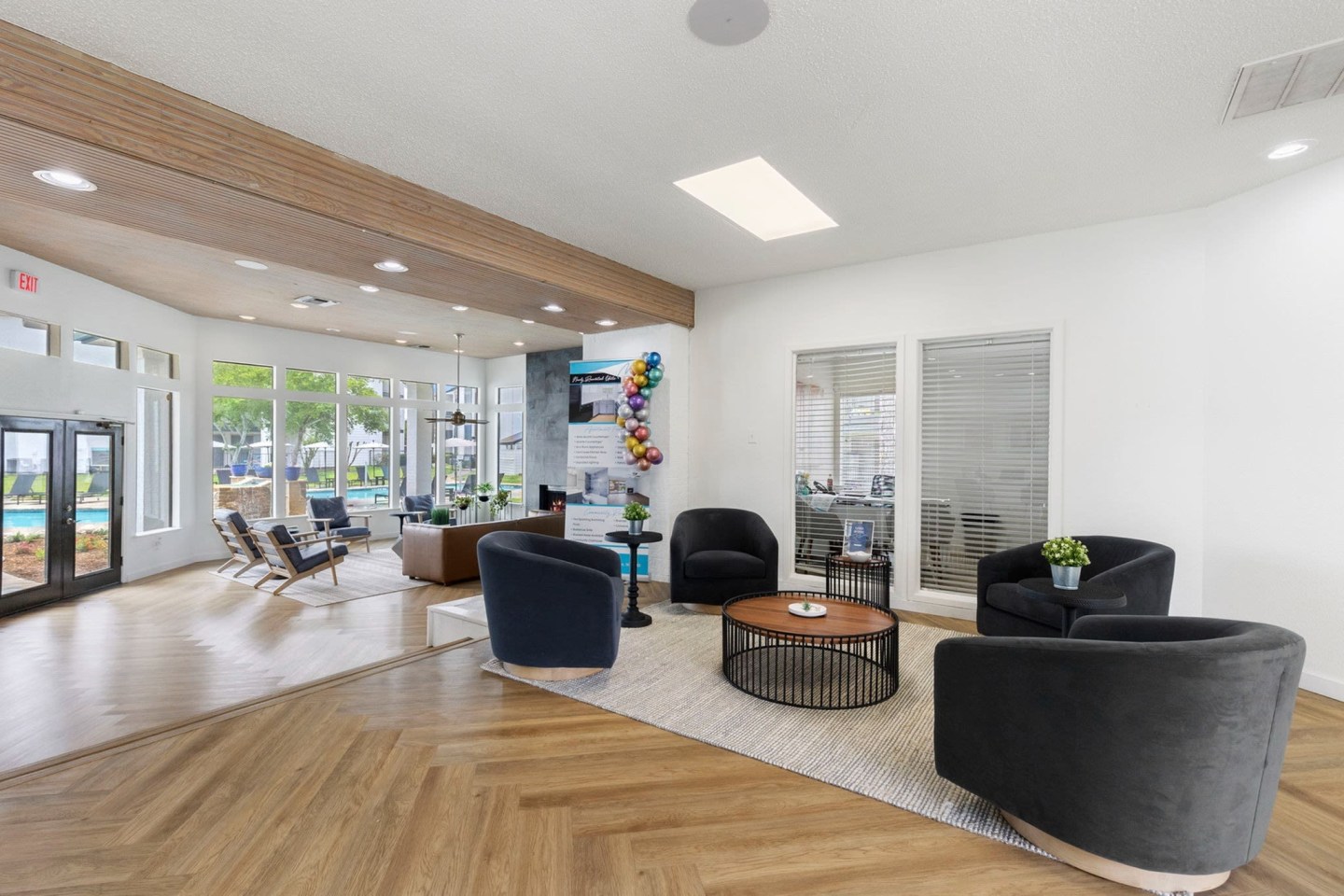 LXMI Westchase West Image 5