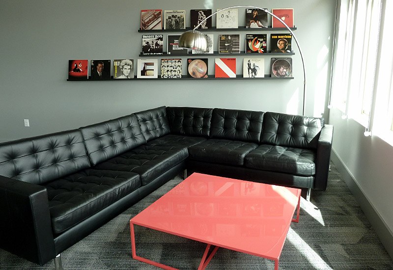 Turntable Studios Image 45