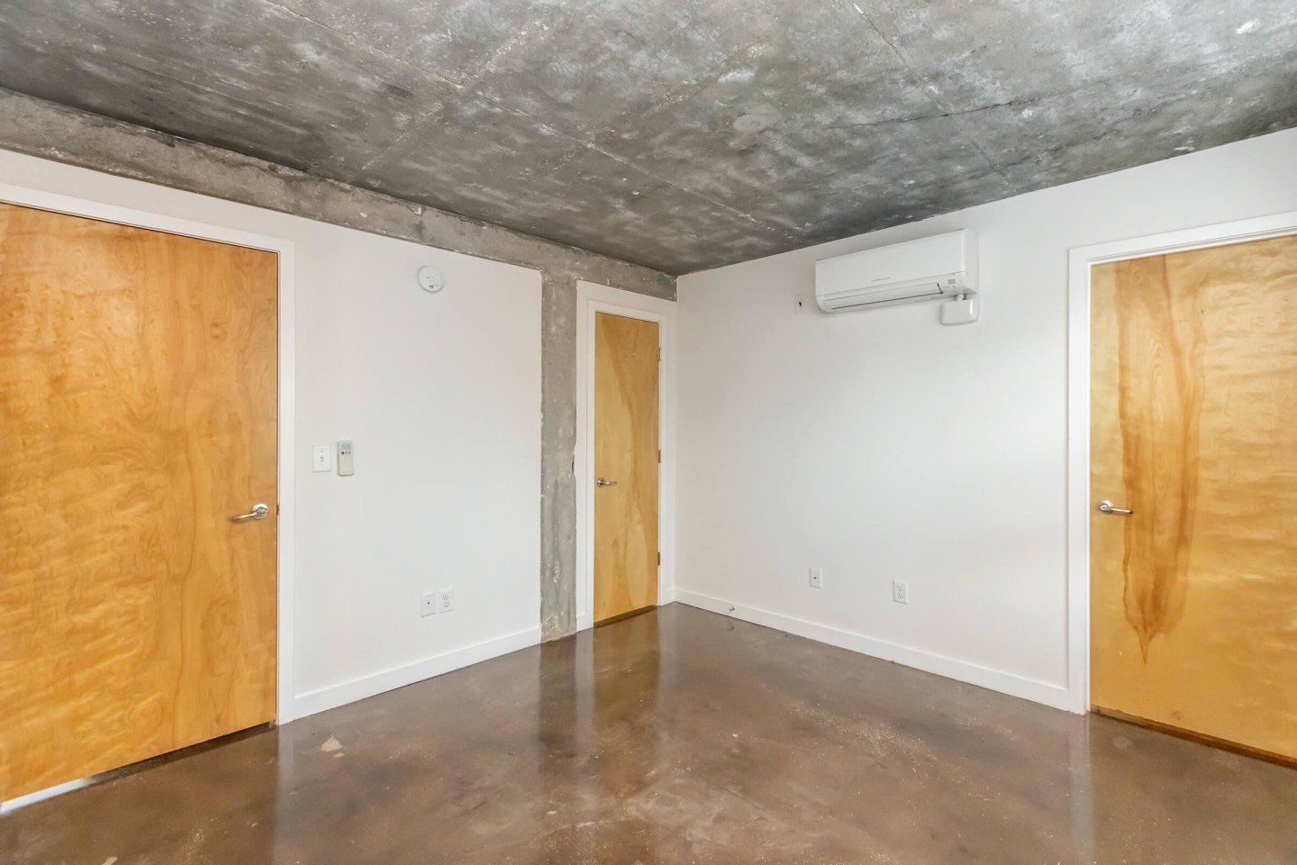 South Front Apartments Image 119