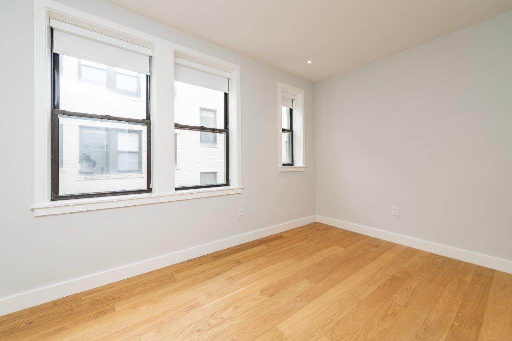 4 Elko St Image 3