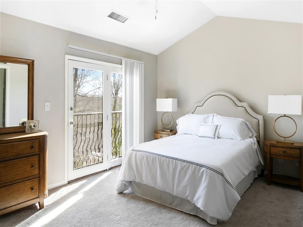The Overlook at St. Thomas Apartments Image 33
