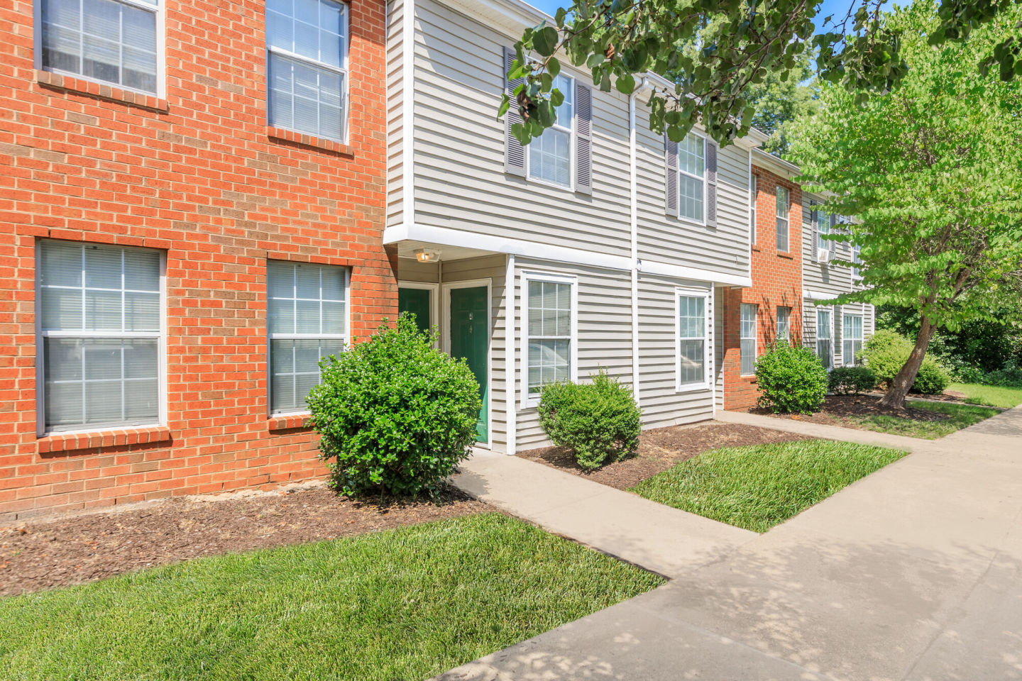 Pinetree Apartments Image 8