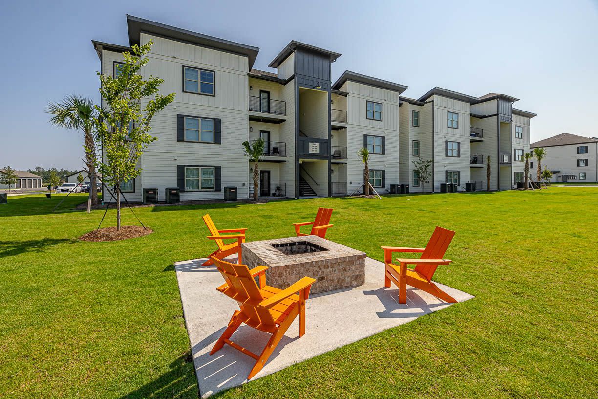 Atlantic Breeze Apartments Image 5