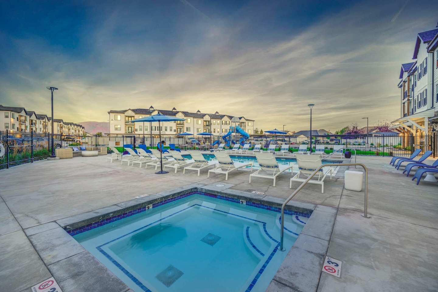 Aria Townhomes and Apartments Image 13