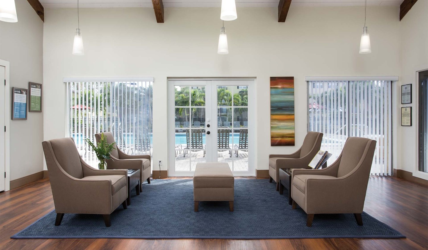Plantation Gardens Apartment Homes Image 10