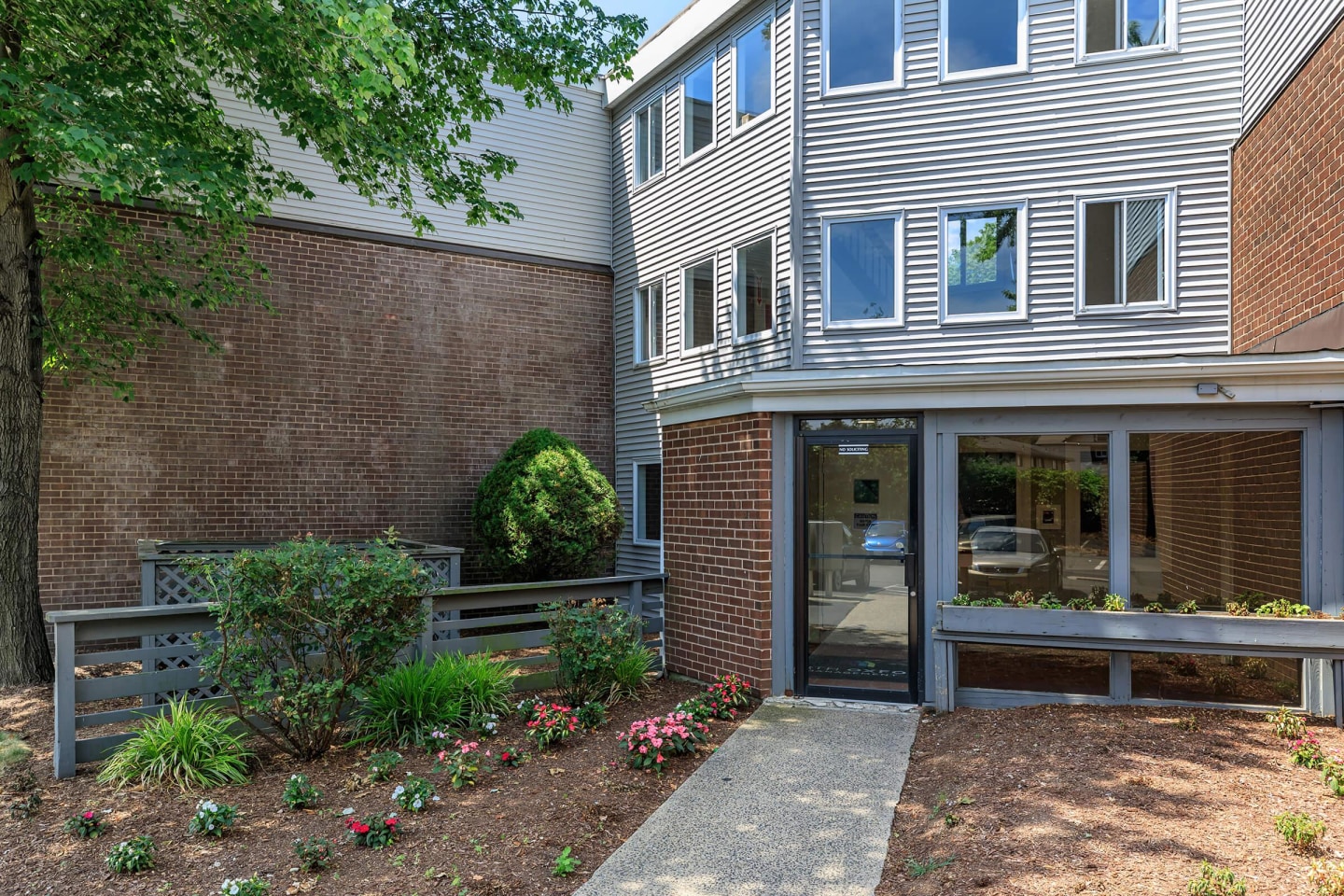 510 Main Street Image 11