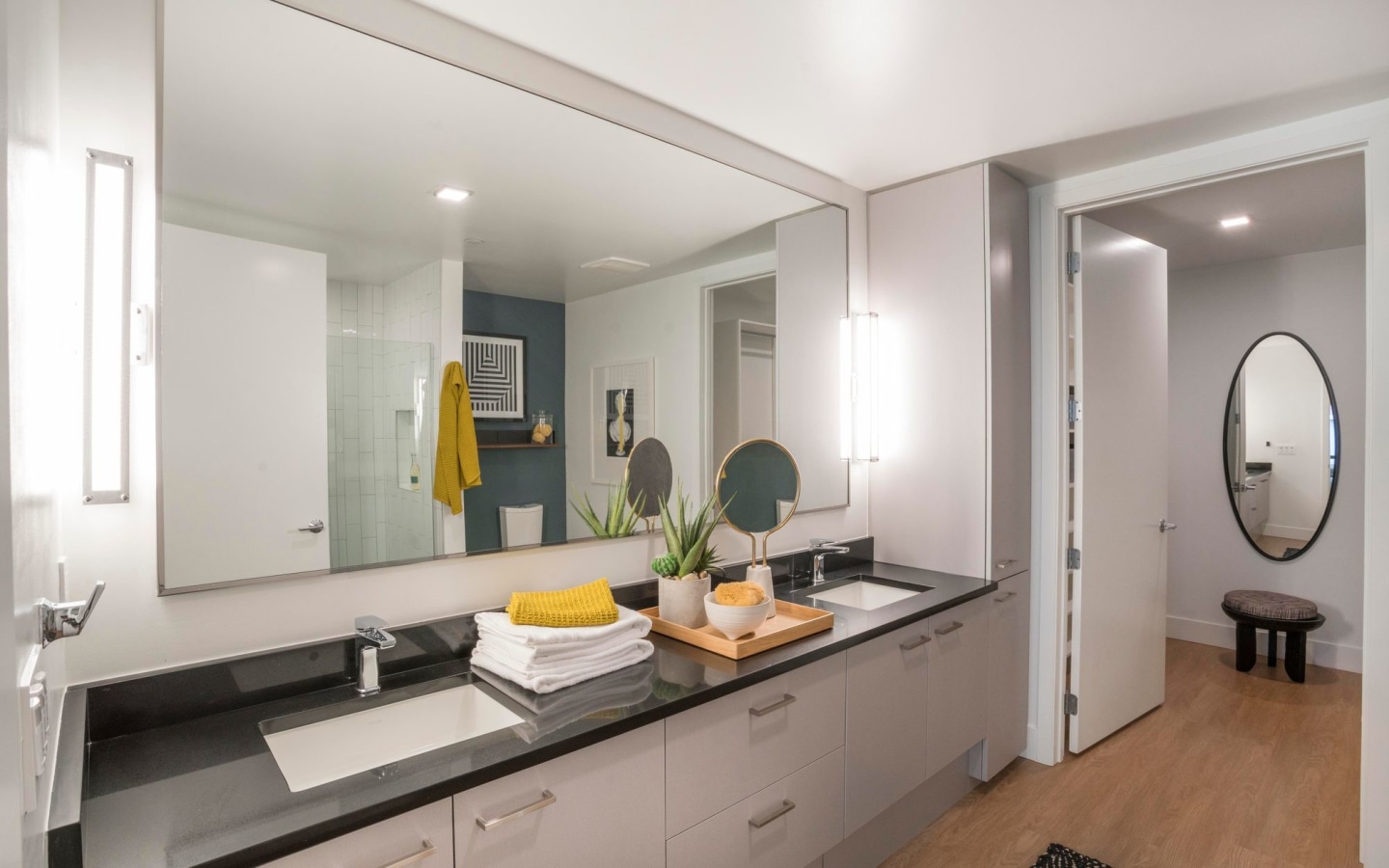 Shift Apartments Image 16