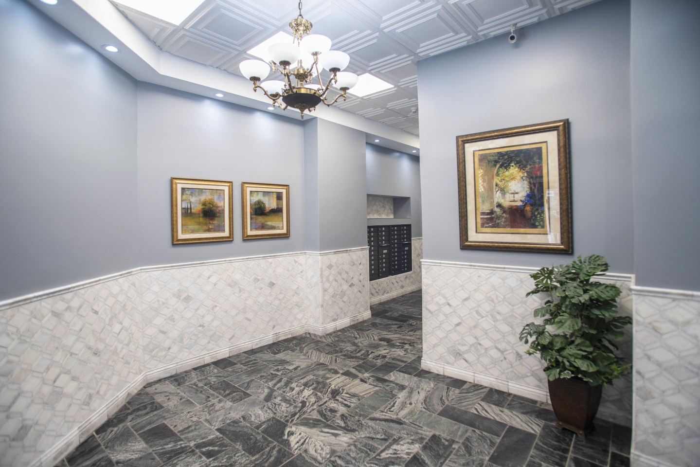 Leland Tower Apartments Image 14