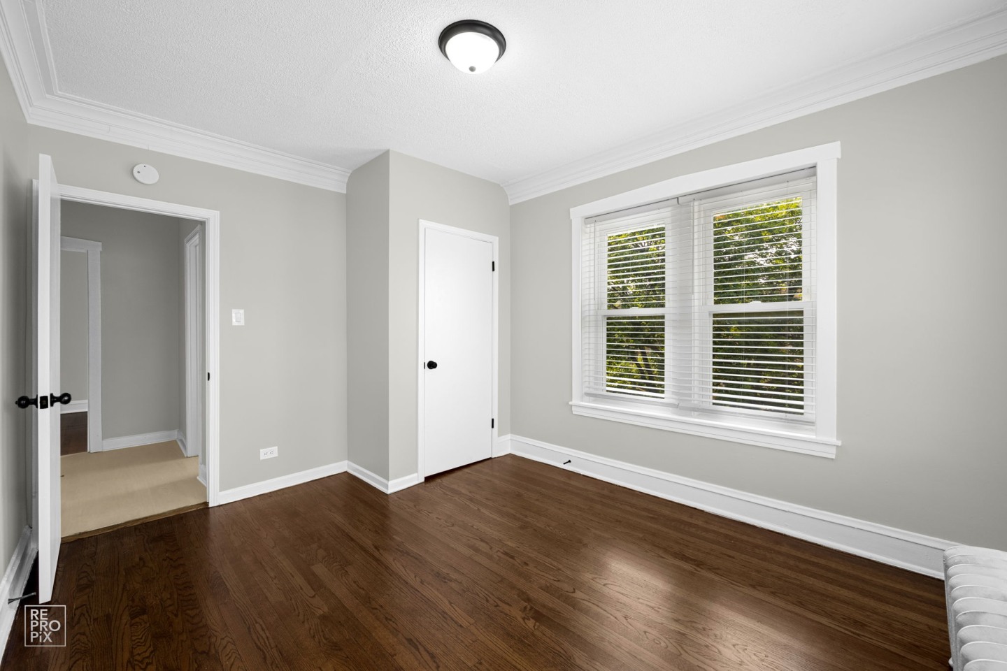 703 N Austin Blvd Image 12