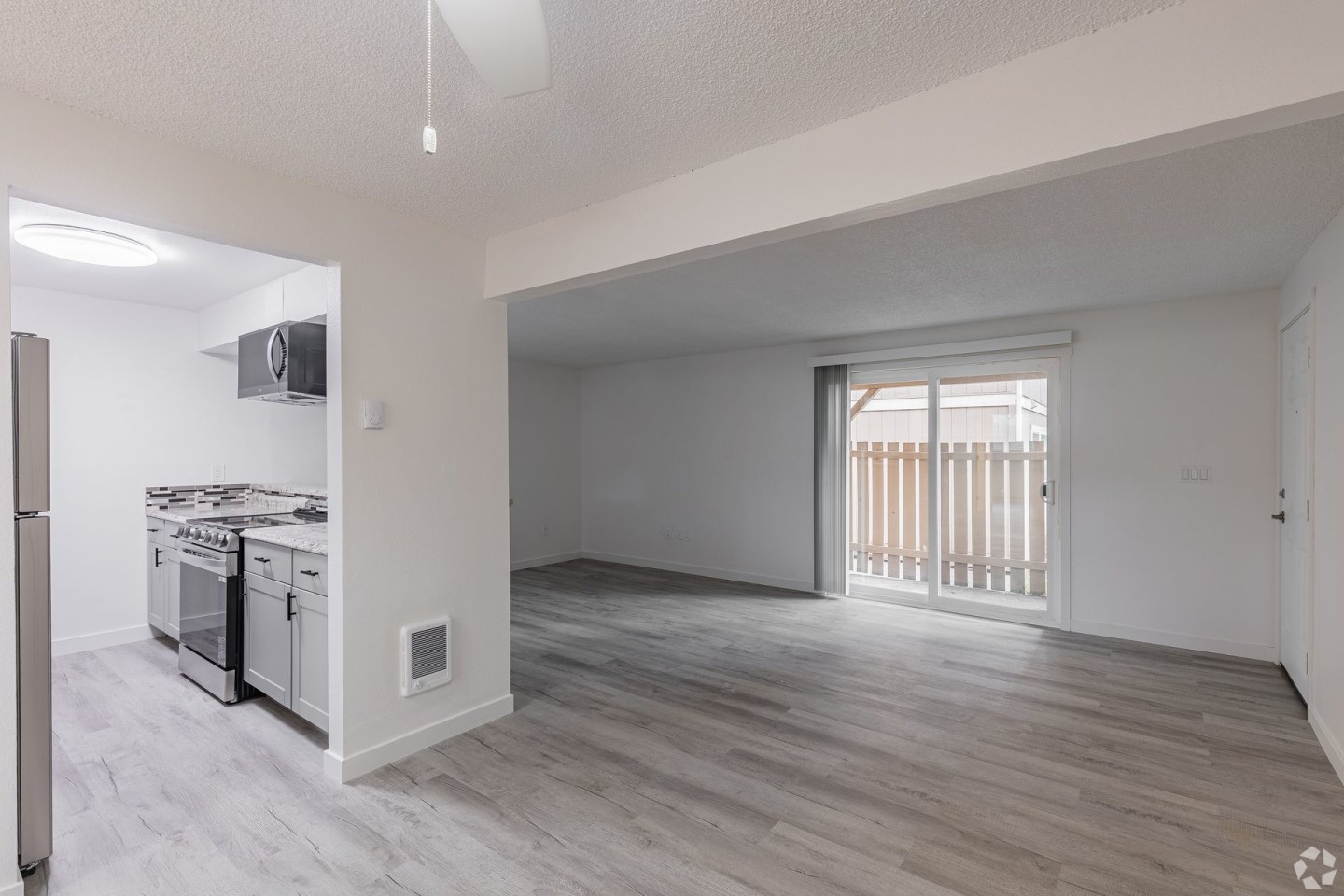 Garden View Apartments Image 35