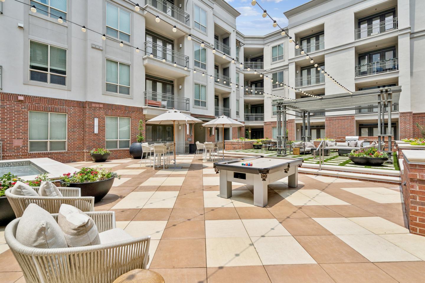 ALARA Uptown Image 14