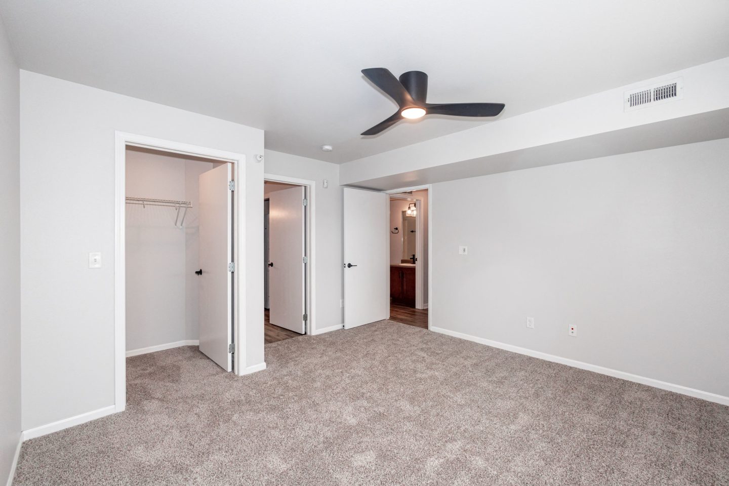 Meadowlark Place Image 40