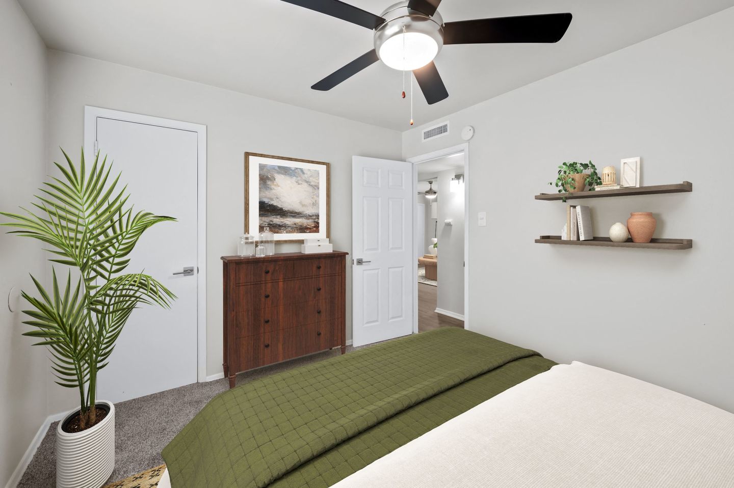Sunset Heights Image 18
